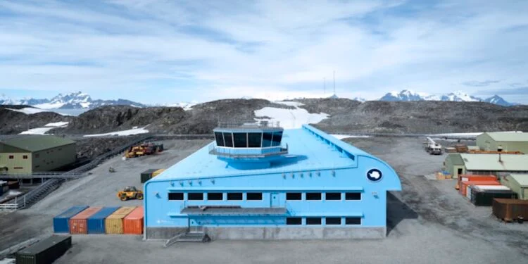 Discovery Building first in Antarctica to achieve highest UK sustainability rating